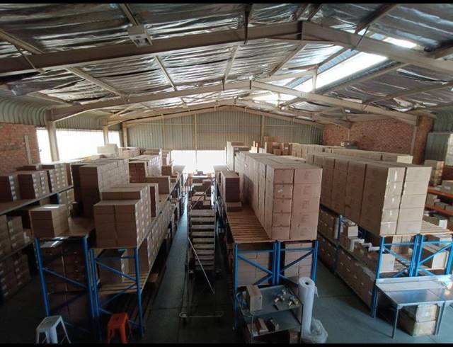 INDUSTRIAL PROPERTY TO RENT IN HALFWAY HOUSE